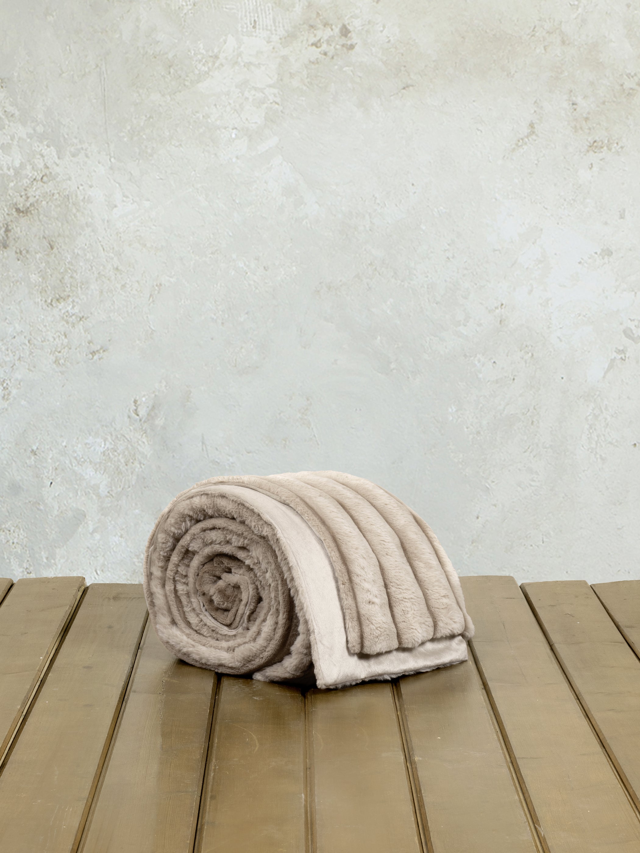 Κουβέρτα Υπέρδιπλη 220x240 - Carezza Ivory