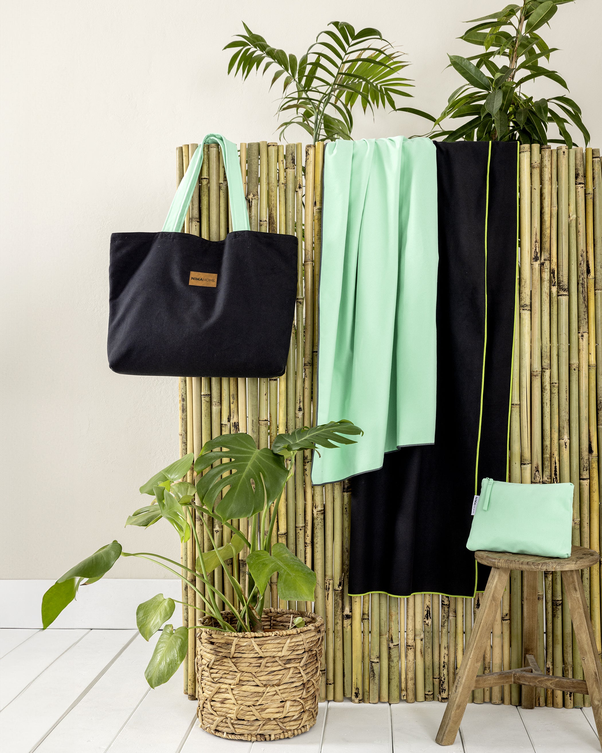 Νεσεσέρ θαλάσσης 25x17 - Riva Black / Emerald