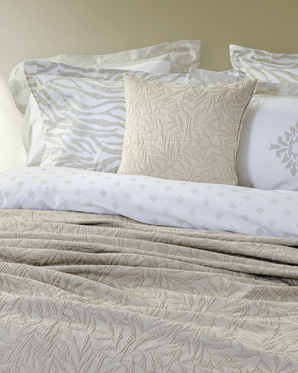 Κουβέρτα Γίγας 240x260 - Nuve Taupe