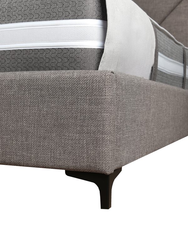 Bed Empire - Image 3